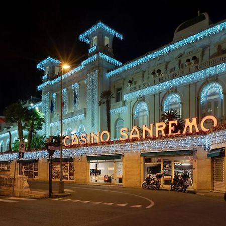 Teatro Ariston, Elegante Appartamento Centrale Sanremo Eksteriør billede